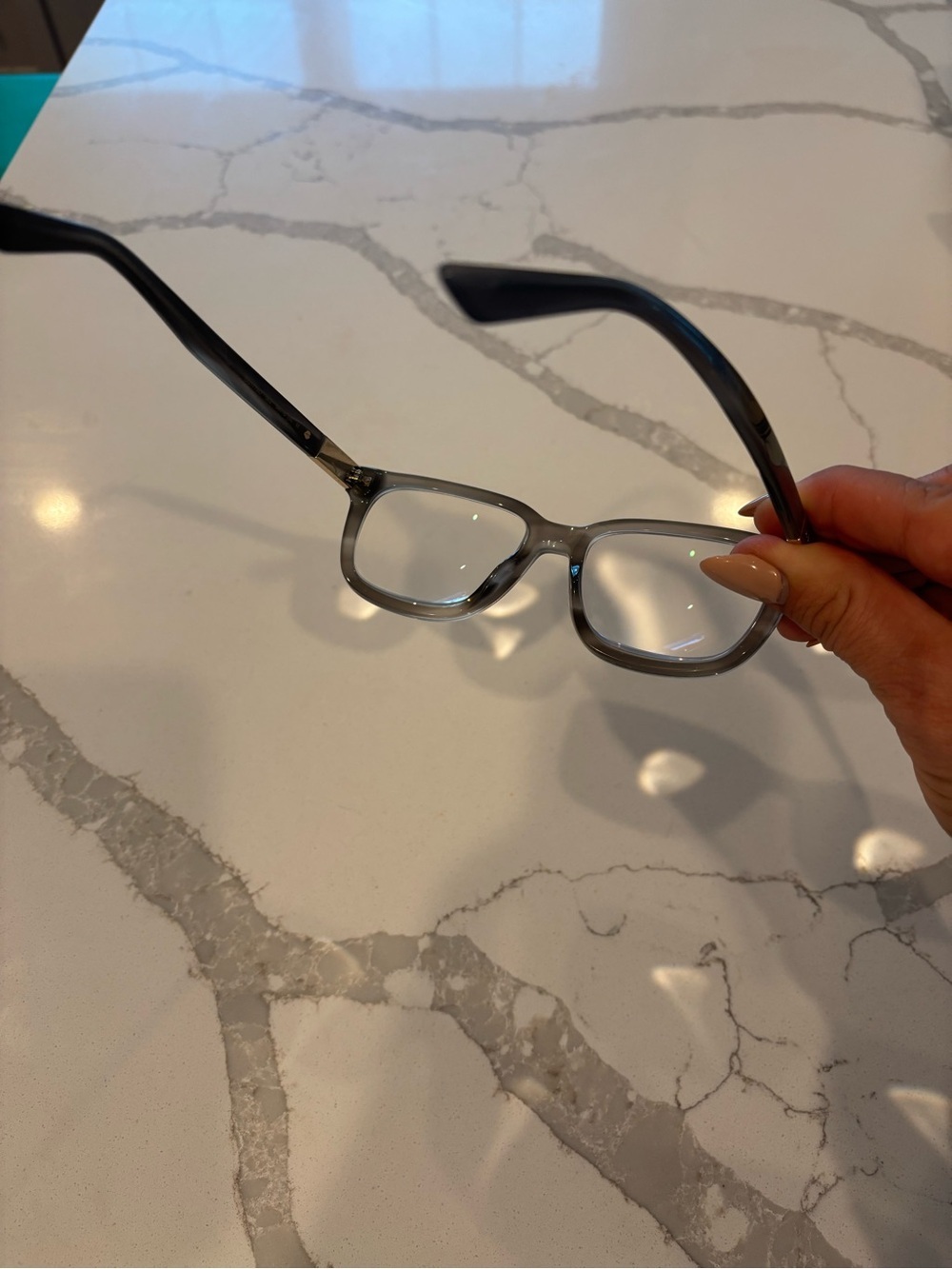 Authentic Gucci Eyeglass Frames Dark Horn / Gray Tortoise with Gold Tone GG1502S - Picture 11 of 12